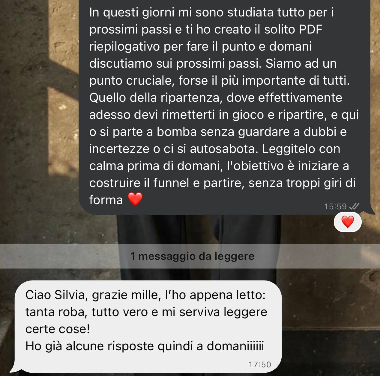 Messaggio di una cliente dopo il riepilogo dei prossimi passi